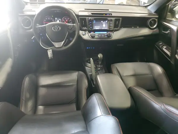 JTMJFREV8JD242461 2018 TOYOTA RAV 4 - Image 8