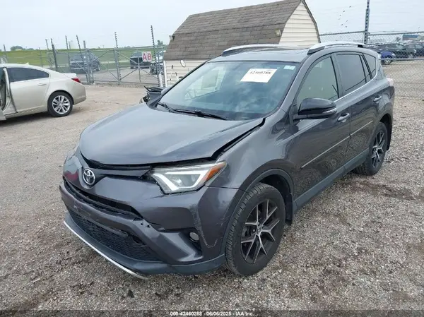 JTMJFREV9GJ069074 2016 TOYOTA RAV 4 - Image 2