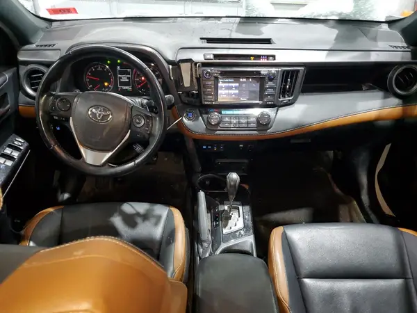 JTMJFREV9HJ136922 2017 TOYOTA RAV 4 - Image 8