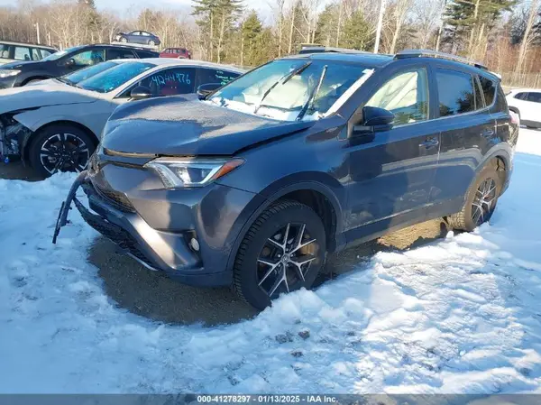 JTMJFREV9HJ714808 2017 TOYOTA RAV 4 - Image 2