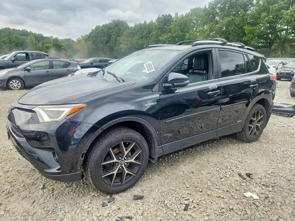 JTMJJREV0HD101165 2017 TOYOTA RAV 4 - Image 1