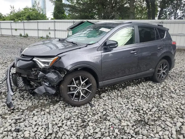 JTMJJREV1HD082979 2017 TOYOTA RAV 4 - Image 1