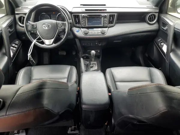 JTMJJREV1JD172042 2018 TOYOTA RAV 4 - Image 8