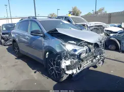 JTMJJREV1JD185759 2018 TOYOTA RAV 4