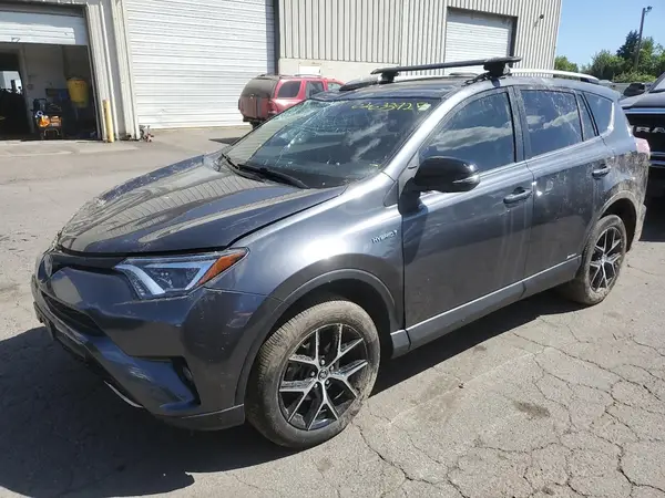 JTMJJREV4JD169734 2018 TOYOTA RAV 4 - Image 1