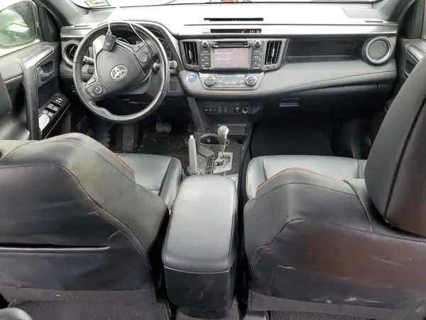 JTMJJREV8HD090819 2017 TOYOTA RAV 4 - Image 8