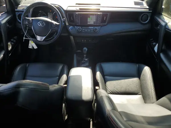 JTMJJREVXJD190166 2018 TOYOTA RAV 4 - Image 8