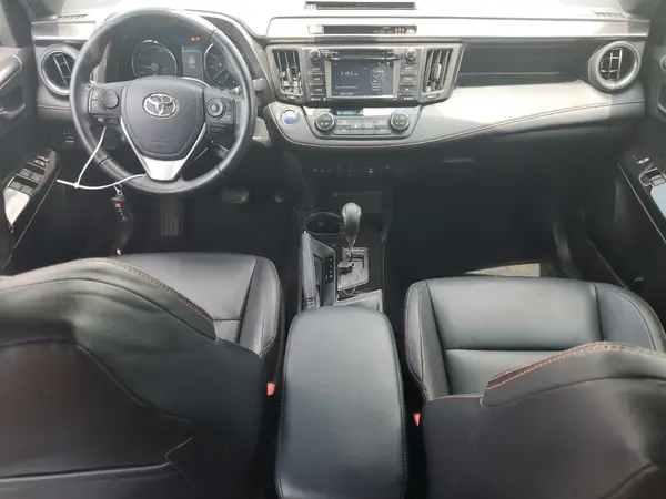 JTMJJREVXJD212926 2018 TOYOTA RAV 4 - Image 8