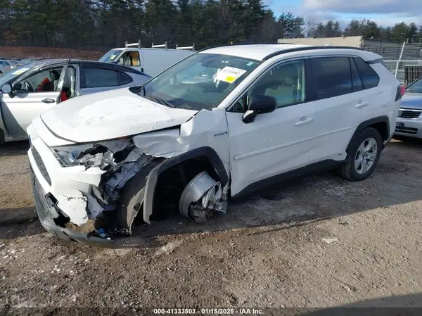 JTMLWRFV2KD005506 2019 TOYOTA RAV 4 - Image 2
