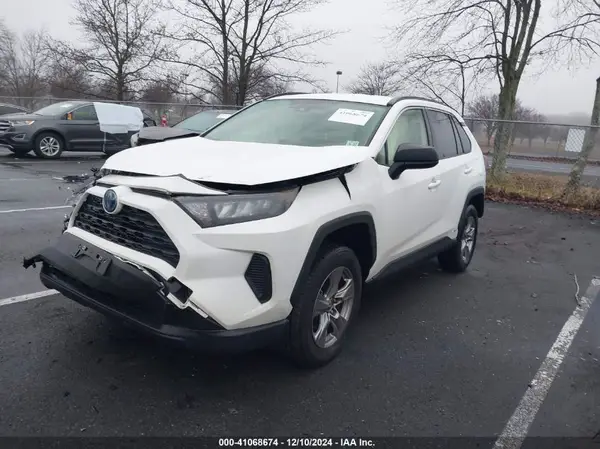 JTMLWRFV3ND144838 2022 TOYOTA RAV 4 - Image 2