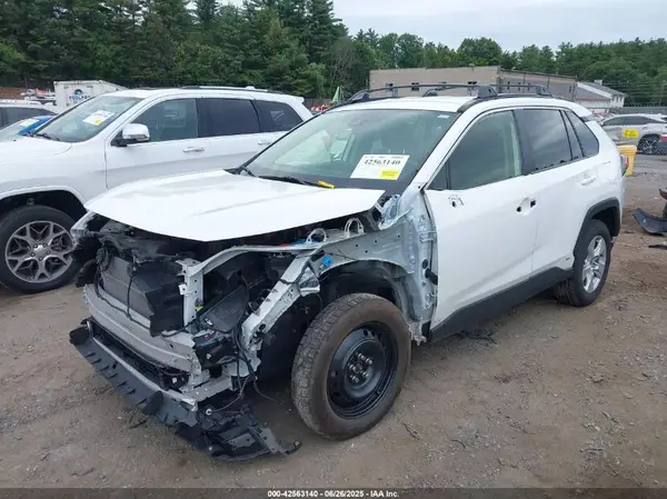 JTMLWRFVXMD133219 2021 TOYOTA RAV 4 - Image 2