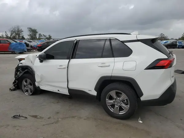 JTMLWRFVXRD247342 2024 TOYOTA RAV 4 - Image 2