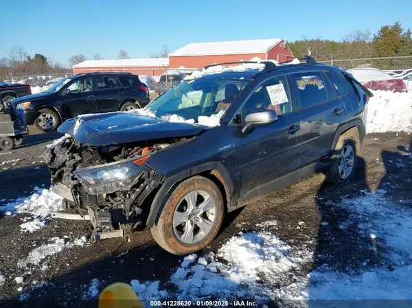 JTMMWRFV2KD506948 2019 TOYOTA RAV 4 - Image 2