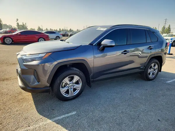 JTMMWRFV2RD232032 2024 TOYOTA RAV 4 - Image 1