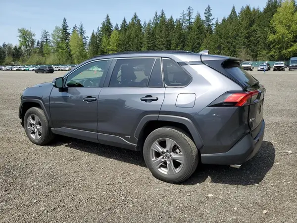 JTMMWRFV6ND144188 2022 TOYOTA RAV 4 - Image 2
