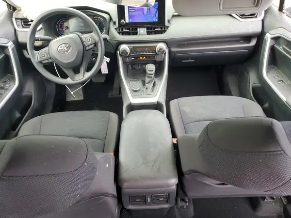 JTMMWRFV6RD239615 2024 TOYOTA RAV 4 - Image 8