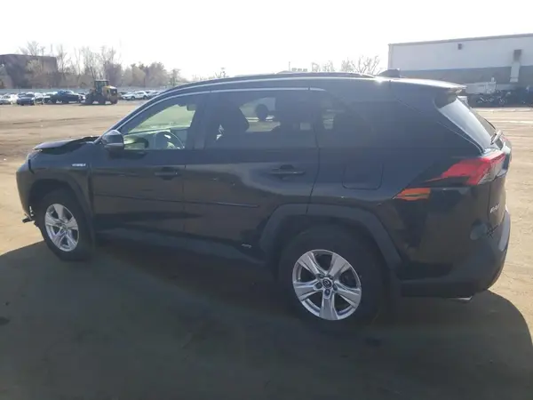 JTMMWRFV8KD021407 2019 TOYOTA RAV 4 - Image 2