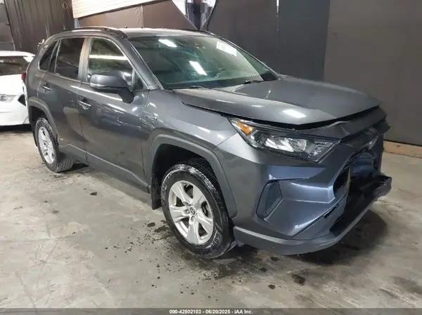 JTMMWRFV8KD036053 2019 TOYOTA RAV 4 - Image 1