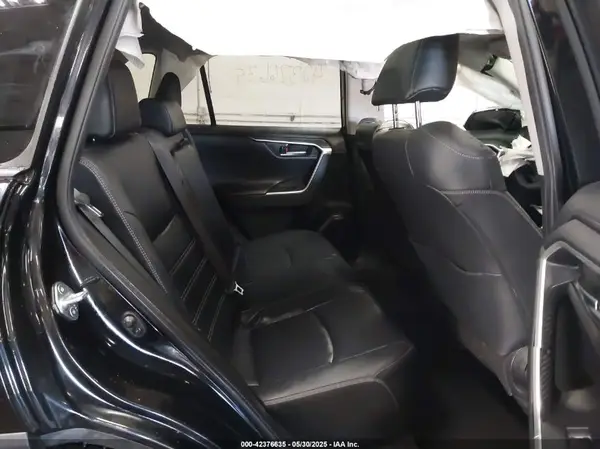 JTMN1RFV1KD518639 2019 TOYOTA RAV 4 - Image 8