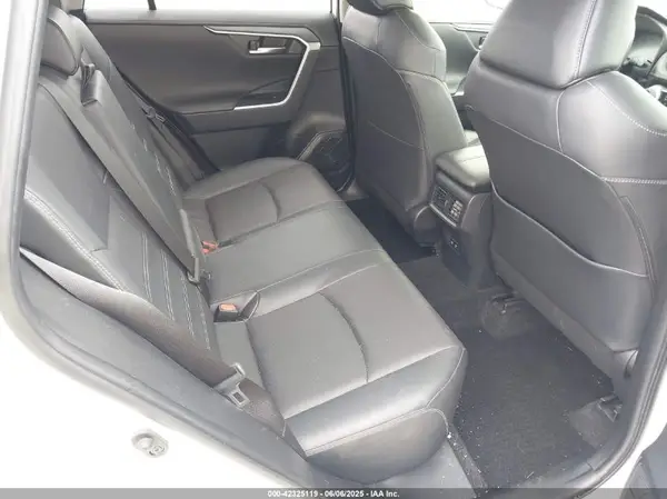 JTMN1RFV3KD503494 2019 TOYOTA RAV 4 - Image 8