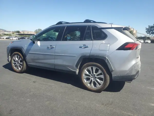 JTMN1RFV5MD075284 2021 TOYOTA RAV 4 - Image 2