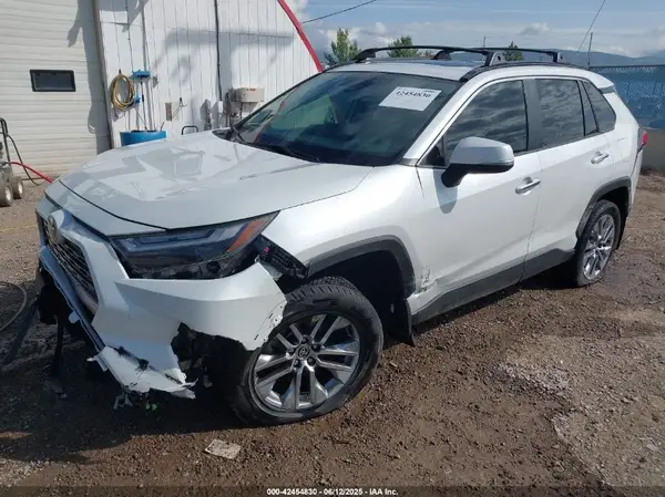 JTMN1RFV6PD094253 2023 TOYOTA RAV 4 - Image 2
