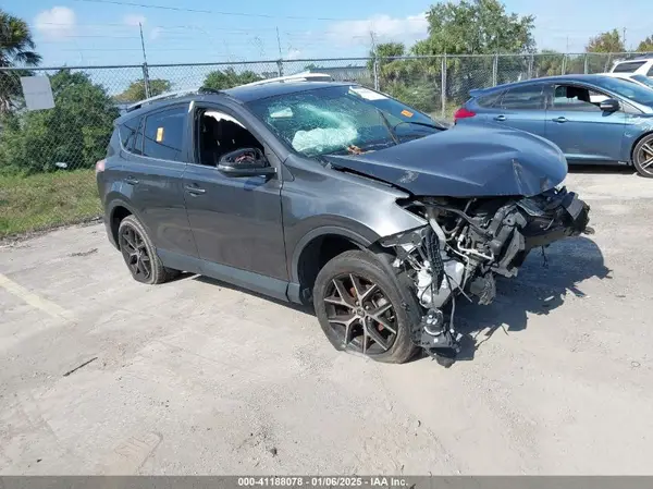 JTMNFREV0GD081582 2016 TOYOTA RAV 4 - Image 1