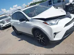 JTMNFREV0HJ700281 2017 TOYOTA RAV 4