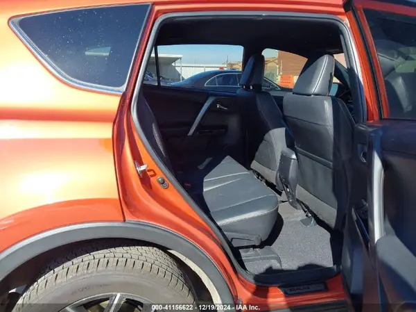 JTMNFREV1GJ086825 2016 TOYOTA RAV 4 - Image 8