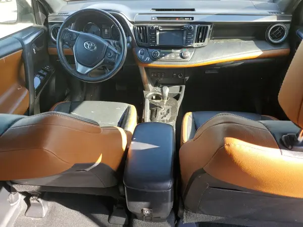 JTMNFREV1JJ747986 2018 TOYOTA RAV 4 - Image 8