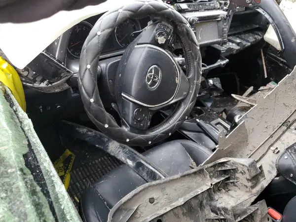 JTMNFREV2JD110085 2018 TOYOTA RAV 4 - Image 8