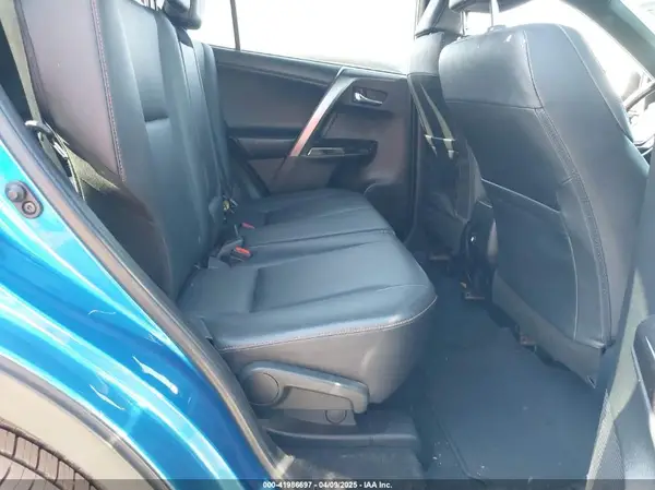 JTMNFREV3JJ156865 2018 TOYOTA RAV 4 - Image 8