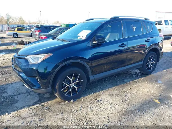 JTMNFREV3JJ191843 2018 TOYOTA RAV 4 - Image 2