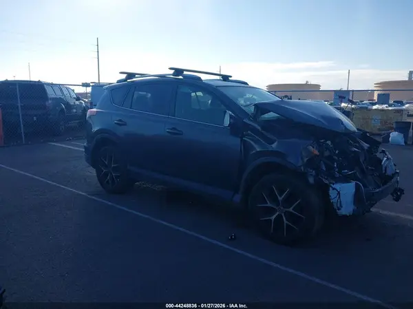 JTMNFREV4GJ069663 2016 TOYOTA RAV 4 - Image 1