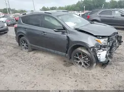 JTMNFREV5JD123655 2018 TOYOTA RAV 4
