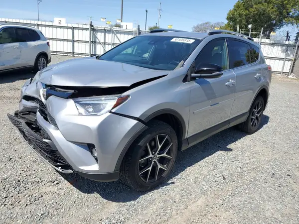 JTMNFREV5JD123977 2018 TOYOTA RAV 4 - Image 1