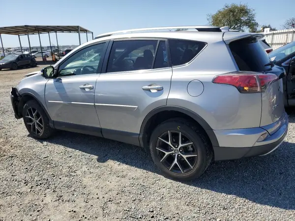 JTMNFREV5JD123977 2018 TOYOTA RAV 4 - Image 2