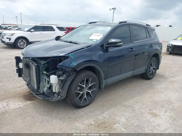 JTMNFREV5JJ732262 2018 TOYOTA RAV 4 - Image 2