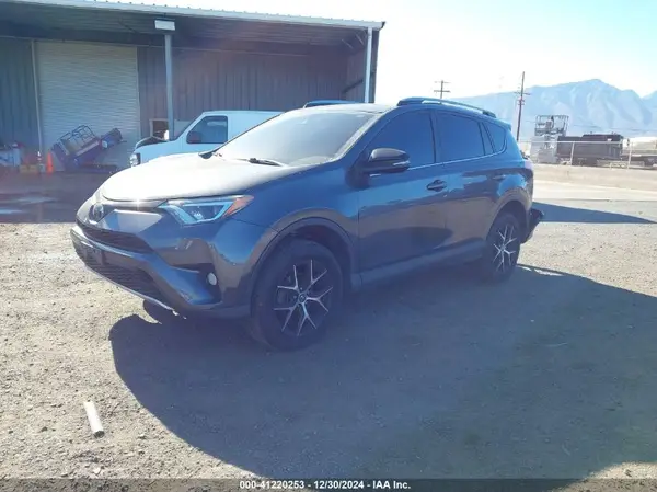 JTMNFREV6HJ140265 2017 TOYOTA RAV 4 - Image 2