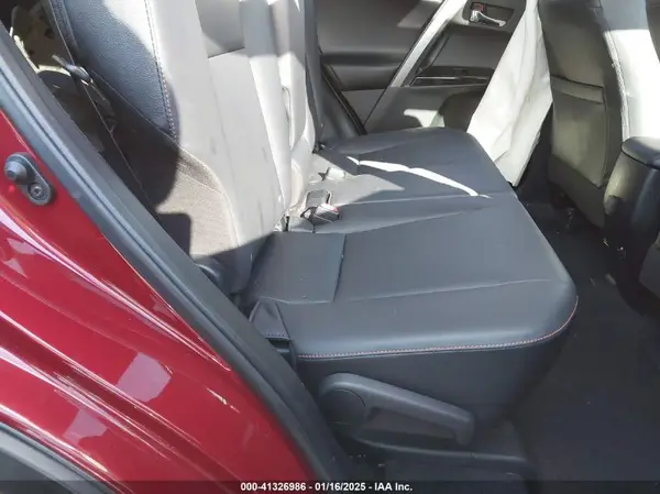 JTMNFREV7JD120594 2018 TOYOTA RAV 4 - Image 8