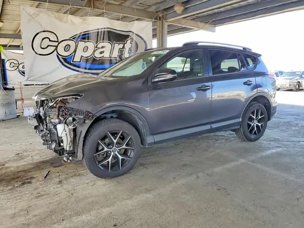 JTMNFREV7JJ150762 2018 TOYOTA RAV 4 - Image 1