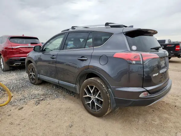 JTMNFREV7JJ741237 2018 TOYOTA RAV 4 - Image 2