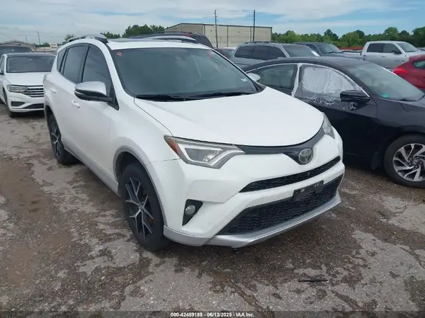JTMNFREV8GJ075627 2016 TOYOTA RAV 4 - Image 1