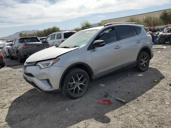 JTMNFREV8JD125996 2018 TOYOTA RAV 4 - Image 1