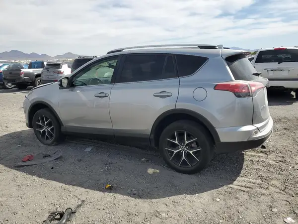 JTMNFREV8JD125996 2018 TOYOTA RAV 4 - Image 2