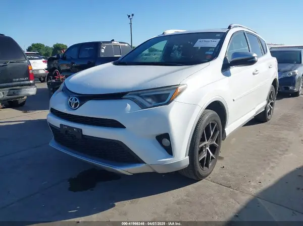 JTMNFREV9GJ069030 2016 TOYOTA RAV 4 - Image 2