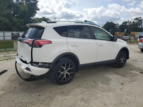 JTMNFREV9JJ176375 2018 TOYOTA RAV 4 - Image 1