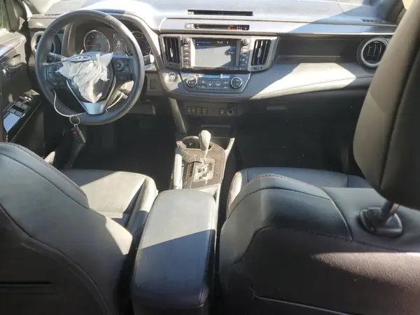 JTMNFREVXHJ710283 2017 TOYOTA RAV 4 - Image 8