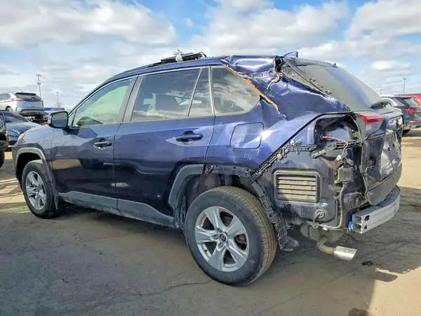 JTMP1RFV0KD010011 2019 TOYOTA RAV 4 - Image 2