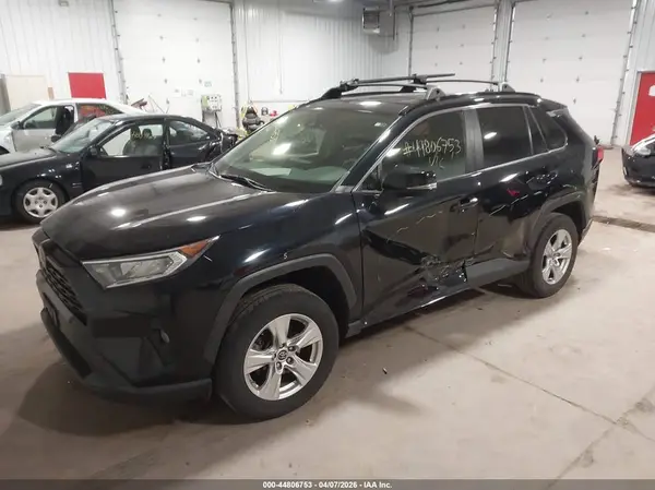 JTMP1RFV0KD012115 2019 TOYOTA RAV 4 - Image 2